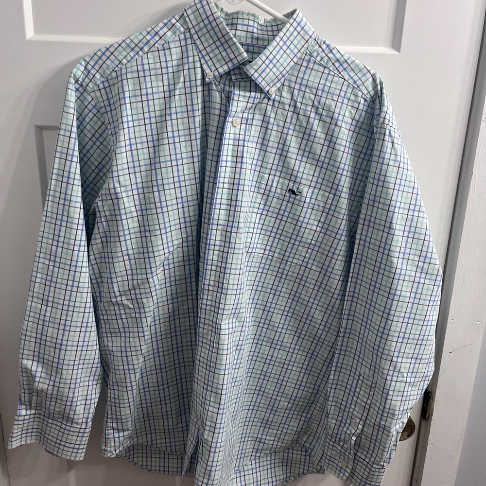 Vineyard Vines Large button down